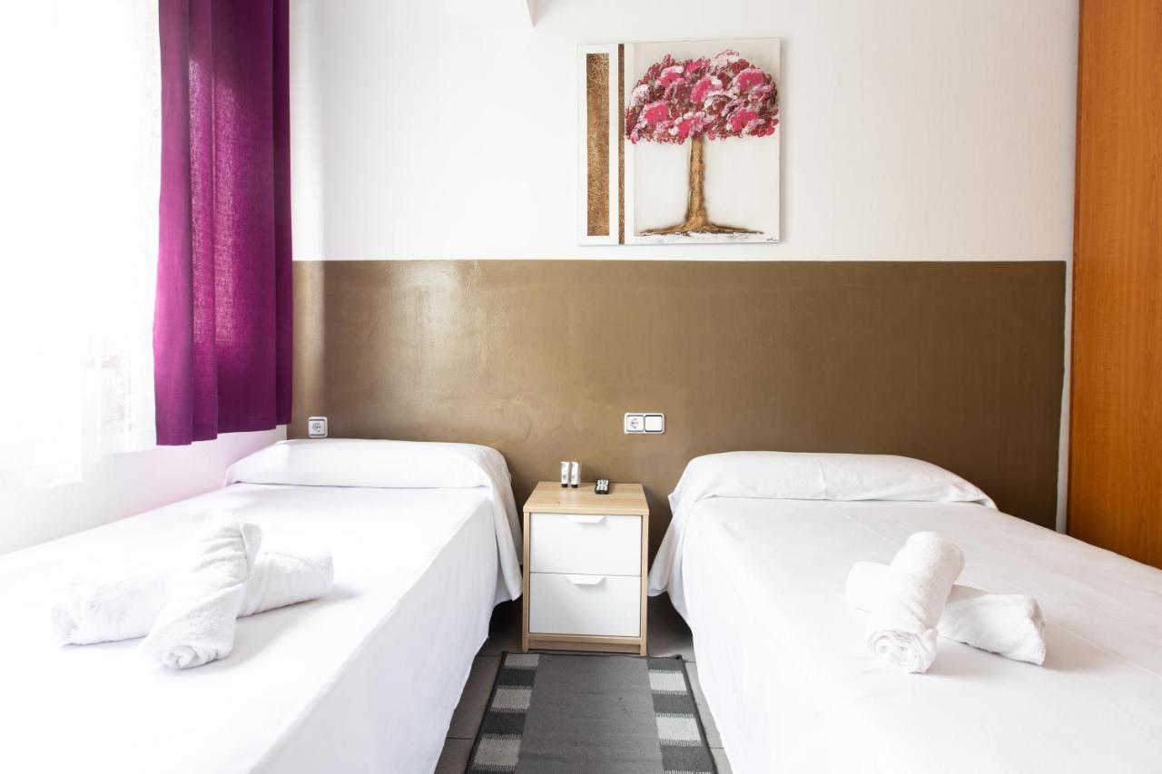 Pension Galicia Canovellas Exterior foto