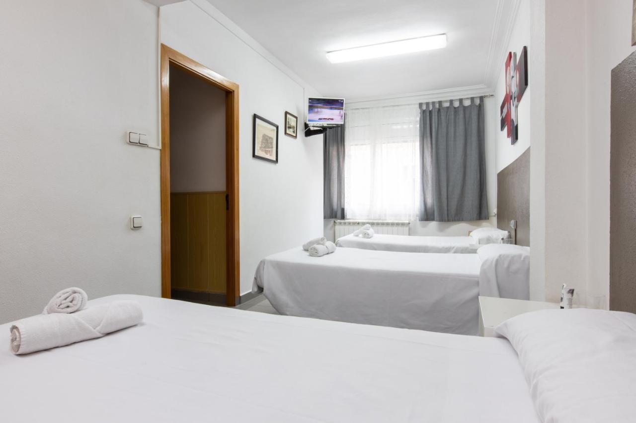Pension Galicia Canovellas Exterior foto