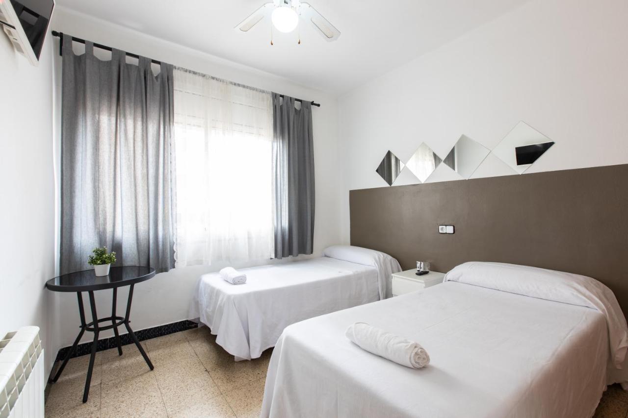 Pension Galicia Canovellas Exterior foto