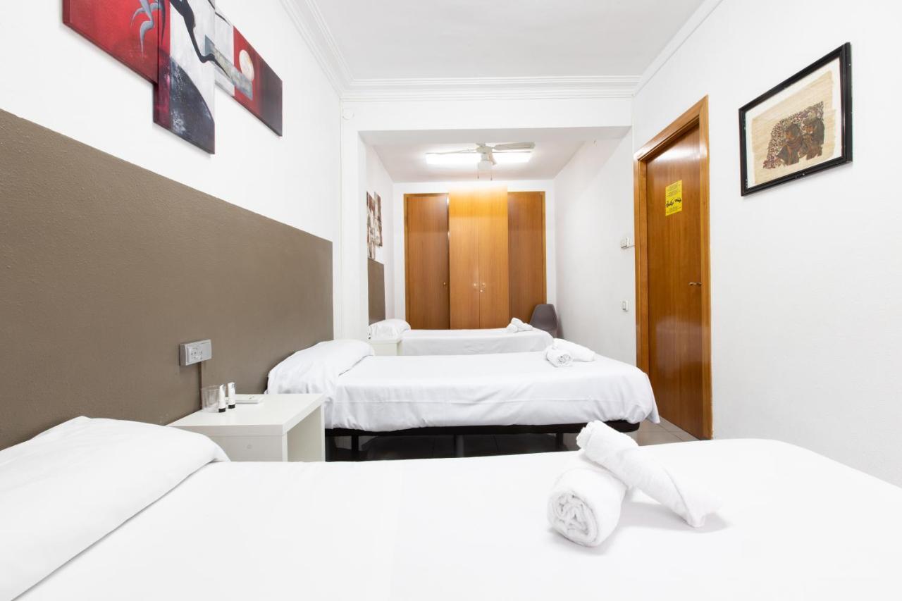 Pension Galicia Canovellas Exterior foto